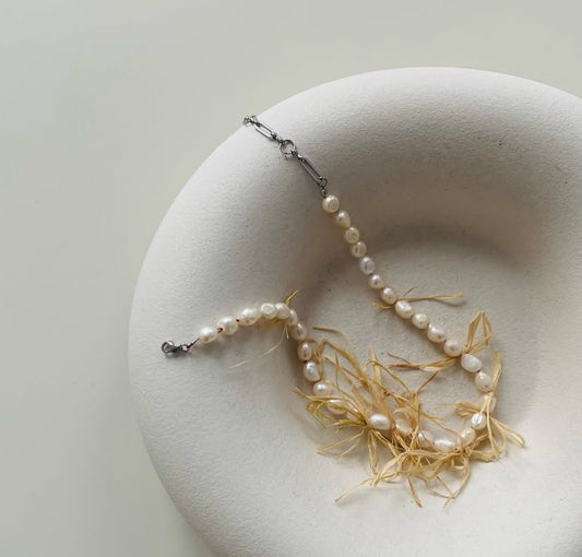 Pearl Necklace with Messy Woven Bows